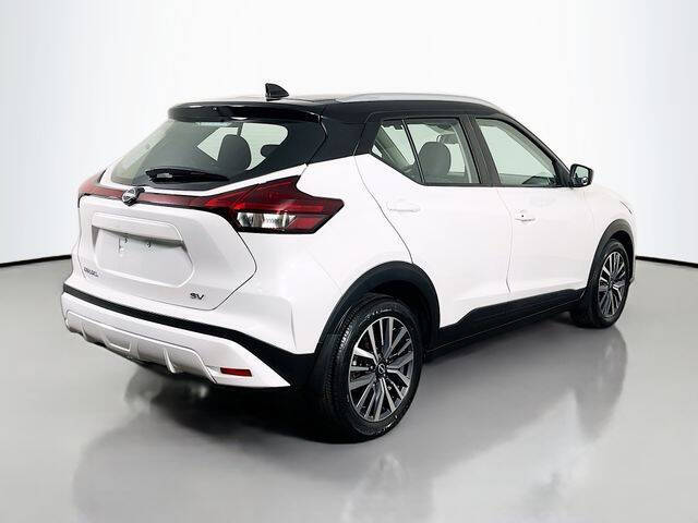 2023 Nissan Kicks SV