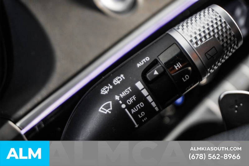 2023 Genesis GV70 2.5T Standard