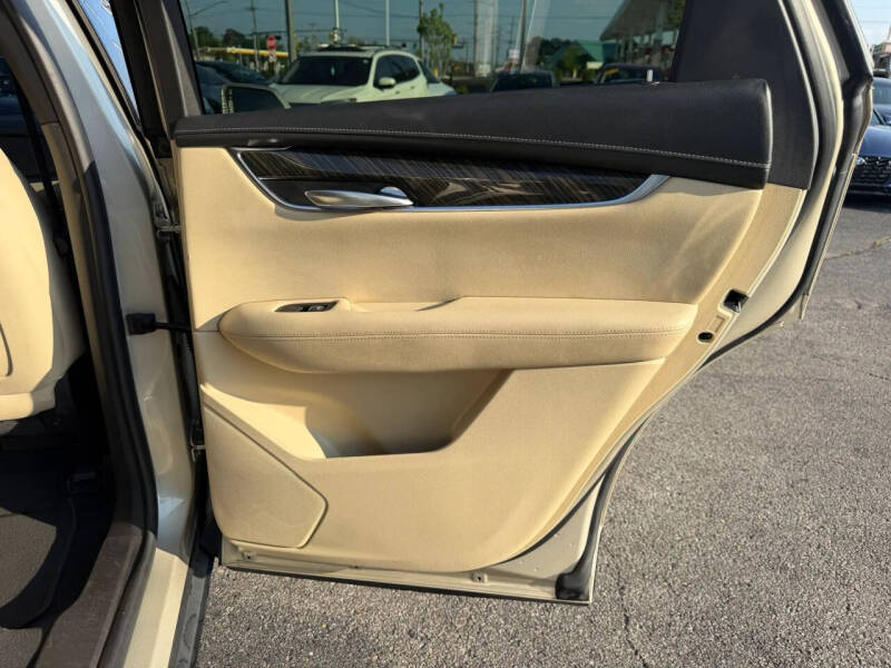 2017 Cadillac XT5