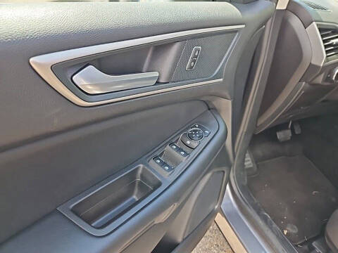 2024 Ford Edge