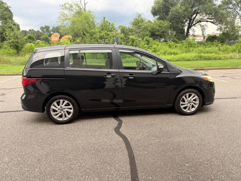 2015 Mazda MAZDA5 Sport