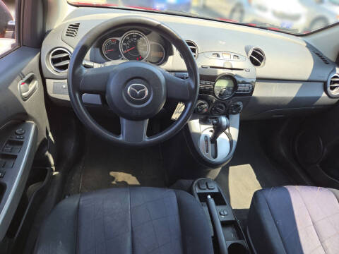 2013 Mazda MAZDA2 Sport