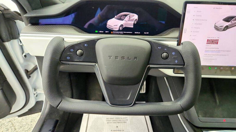 2023 Tesla Model S Plaid