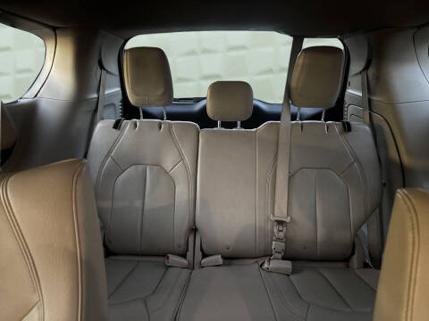 2021 Chrysler Pacifica Hybrid Touring L