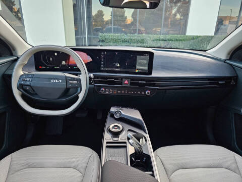 2025 Kia EV6 Wind