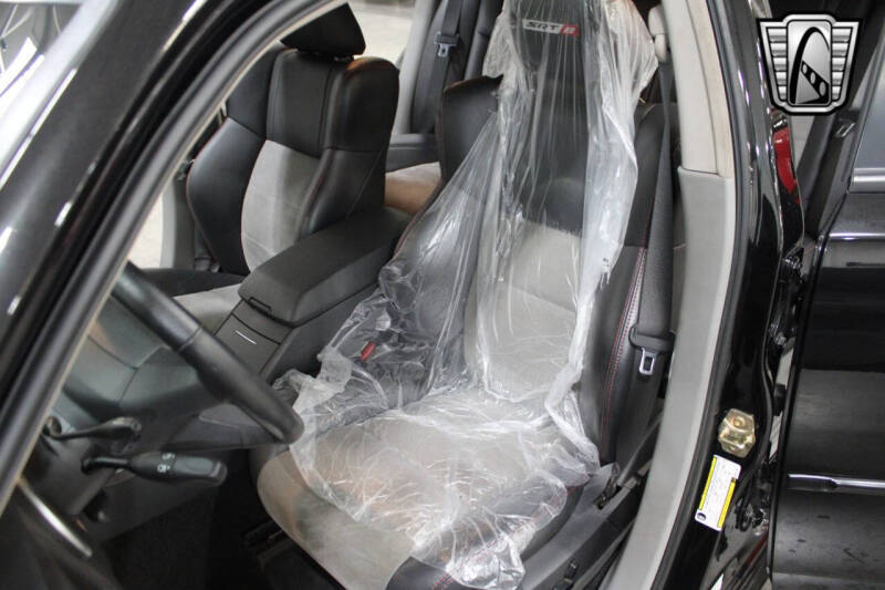 2006 Dodge Charger SRT-8