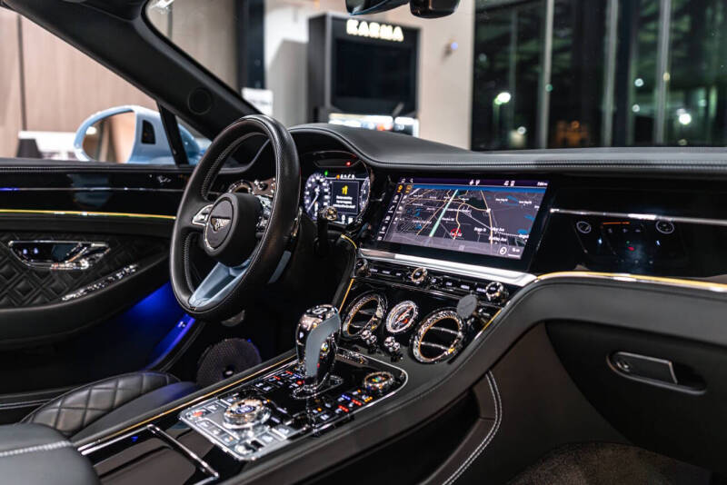 2024 Bentley Continental