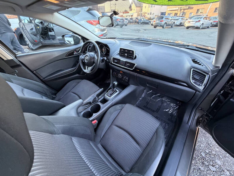 2014 Mazda MAZDA3 i Touring