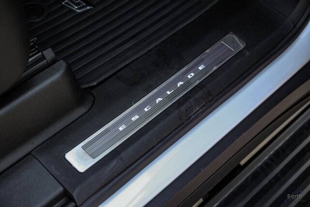 2025 Cadillac Escalade-V