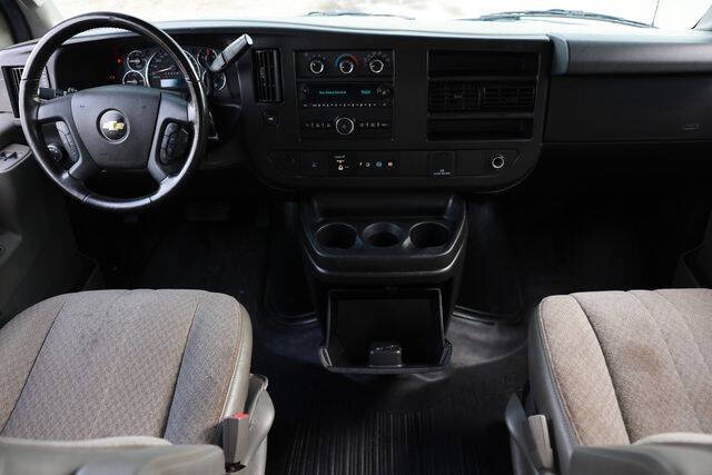 2021 Chevrolet Express 2500