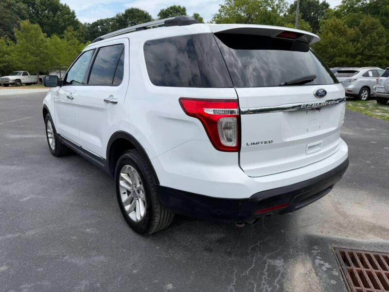 2011 Ford Explorer XLT