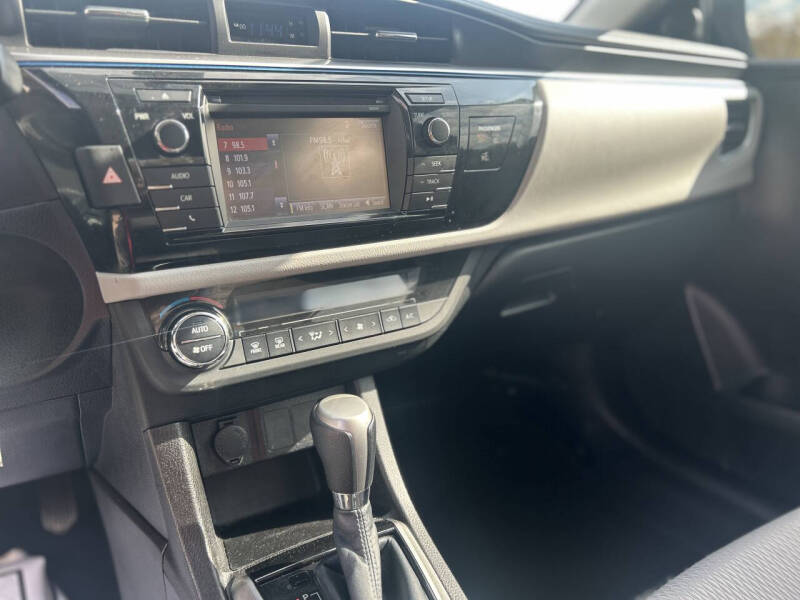 2014 Toyota Corolla LE