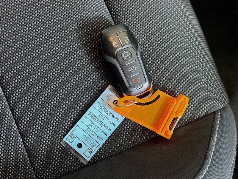 2015 Ford Mustang V6