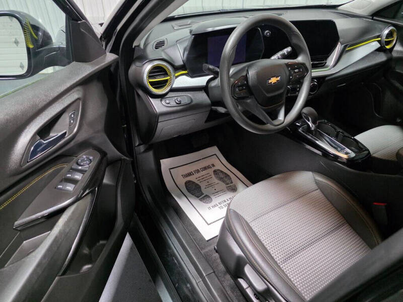 2024 Chevrolet Trax LT