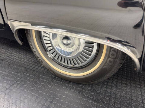 1957 Ford Thunderbird