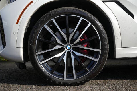 2022 BMW X6 xDrive40i