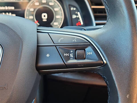 2023 Audi Q8 quattro Premium Plus 55 TFSI