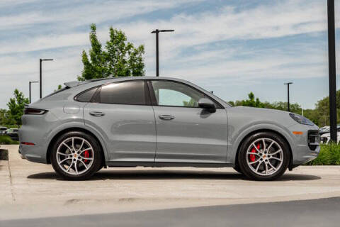 2025 Porsche Cayenne S Coupe