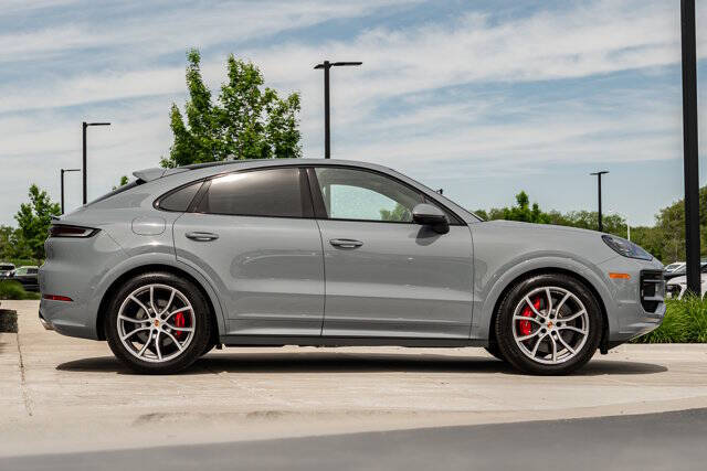 2025 Porsche Cayenne S Coupe