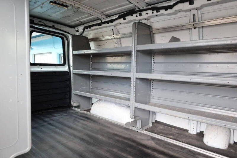 2016 Chevrolet Express 2500