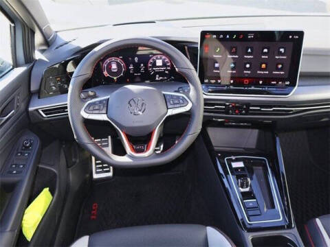 2026 Volkswagen Golf GTI Autobahn