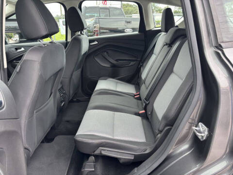 2017 Ford C-MAX Hybrid SE