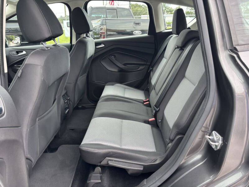 2017 Ford C-MAX Hybrid SE