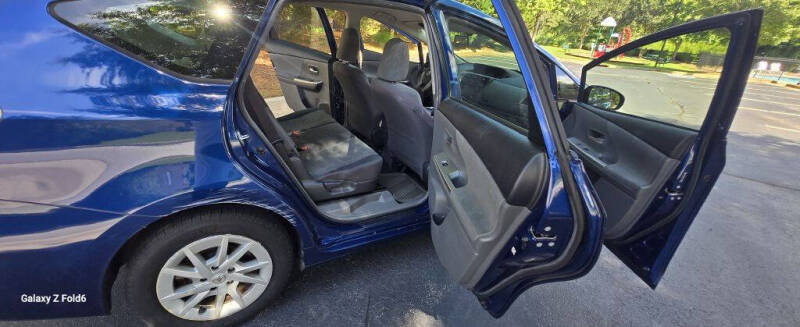 2012 Toyota Prius v