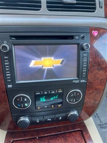 2014 Chevrolet Suburban LTZ