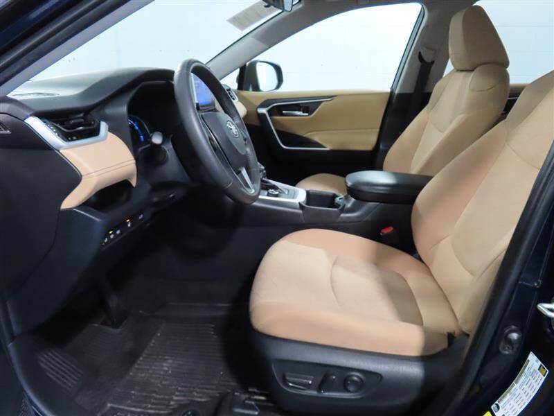 2023 Toyota RAV4 Hybrid XLE