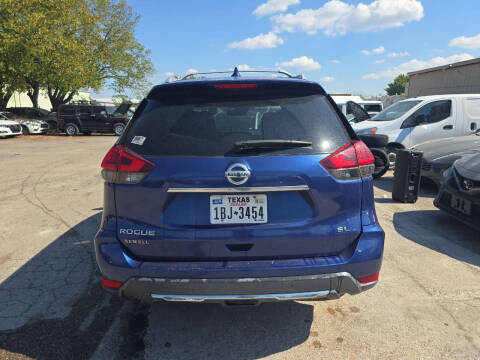 2017 Nissan Rogue SL