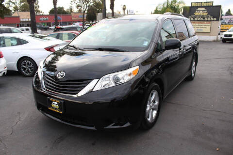 2012 Toyota Sienna