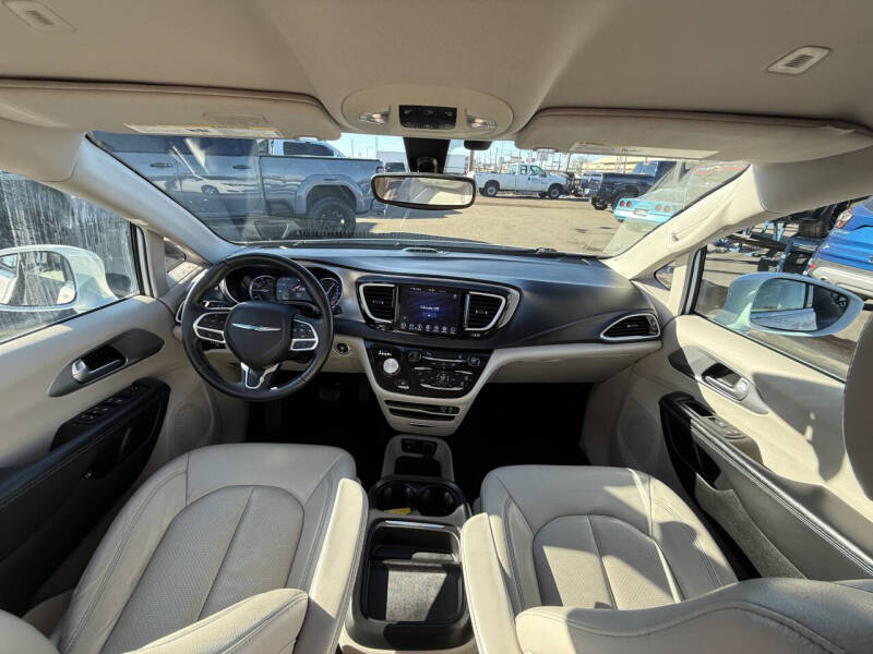 2018 Chrysler Pacifica Hybrid Touring L