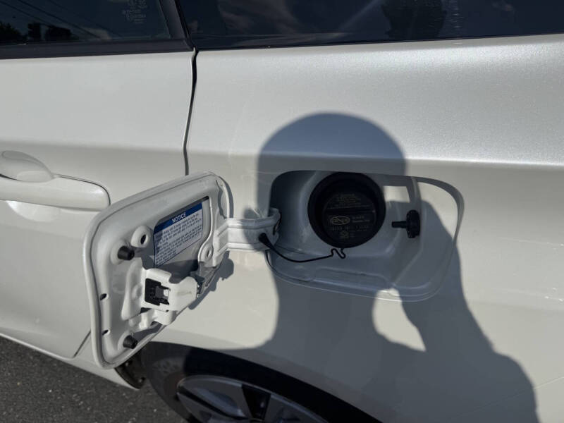 2018 Toyota Prius Three