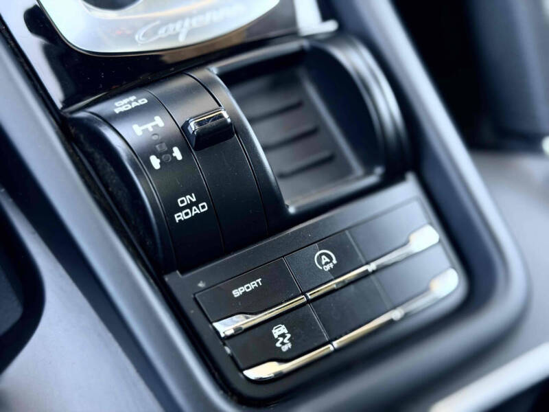 2015 Porsche Cayenne S