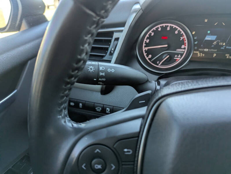 2022 Toyota Camry SE