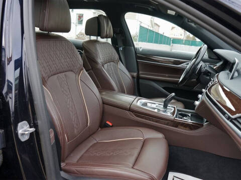 2022 BMW 7 Series 750i xDrive