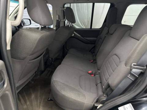 2012 Nissan Pathfinder S