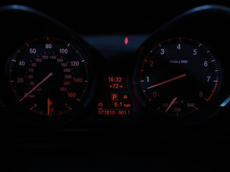 2011 BMW Z4 sDrive30i