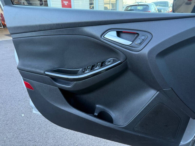 2015 Ford Focus Titanium