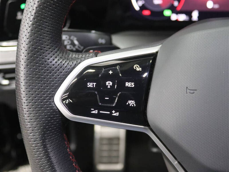 2024 Volkswagen Golf GTI S