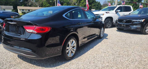 2017 Chrysler 200 LX