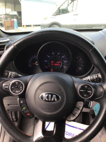2016 Kia Soul +