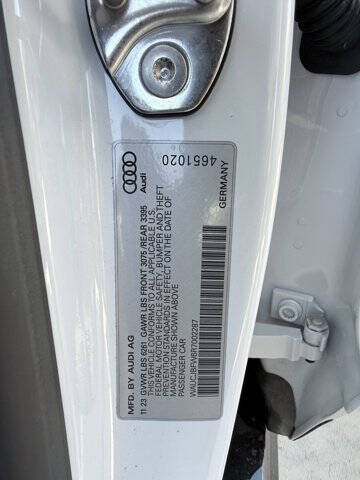 2024 Audi e-tron GT quattro Premium Plus