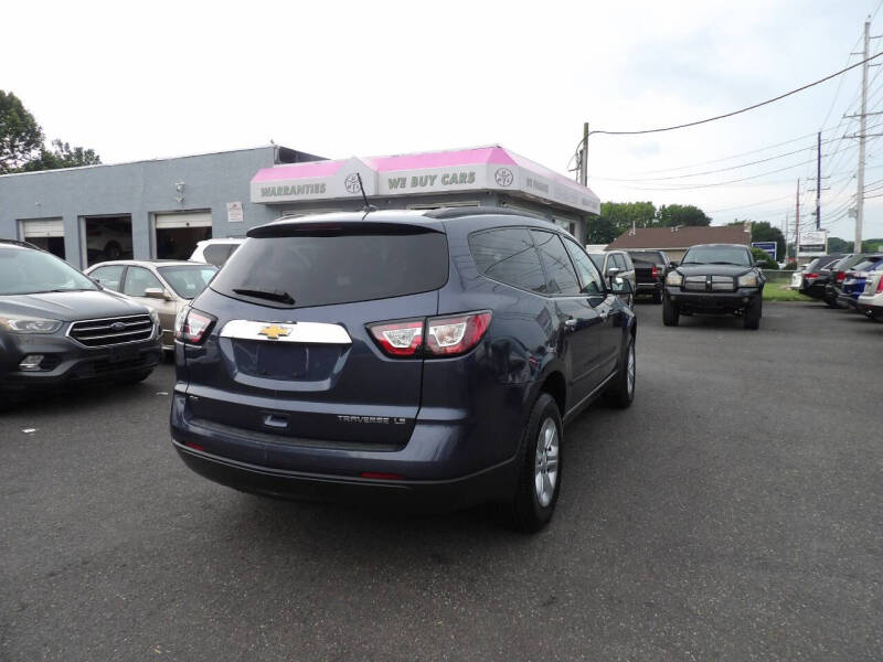 2013 Chevrolet Traverse LS