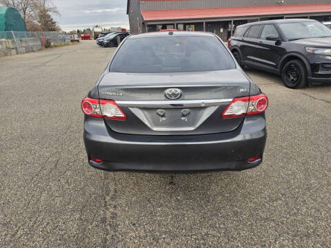 2011 Toyota Corolla LE