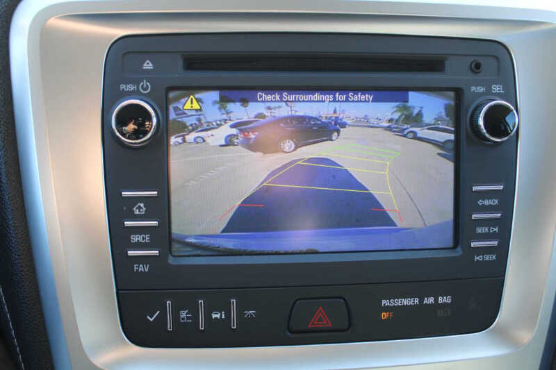 2016 GMC Acadia SLE-2