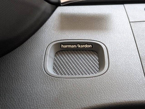 2025 Volkswagen ID. Buzz Pro S Plus