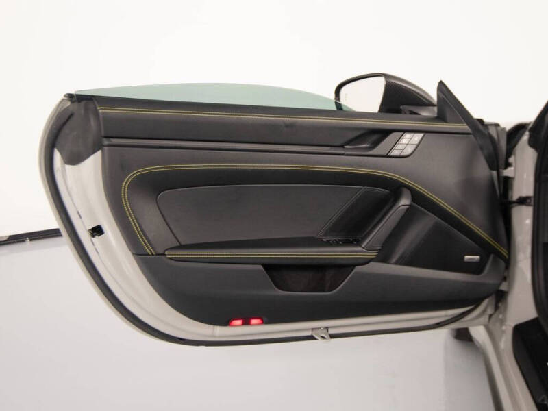 2022 Porsche 911 Targa 4 GTS