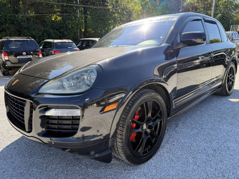2009 Porsche Cayenne GTS's photo